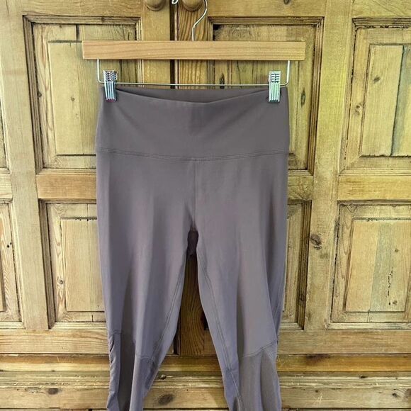 Fabletics Small (?) Cashel High Waist PureLux Cinch Ruched Leggings Mauve Sable - Picture 3 of 9